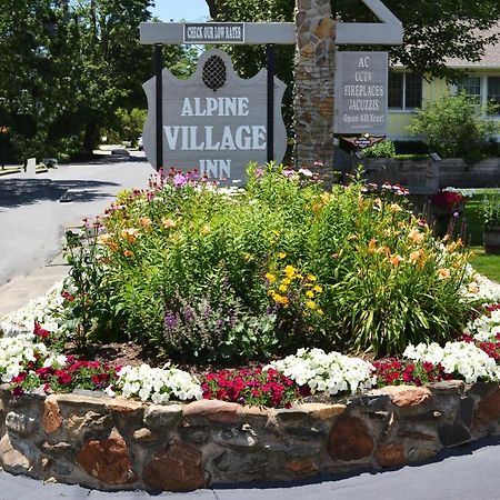 Alpine Village Inn - Blowing Rock Exterior photo