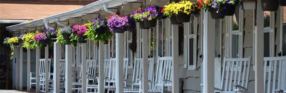 Alpine Village Inn - Blowing Rock Exterior photo